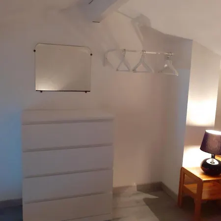 Apartment Santocha *